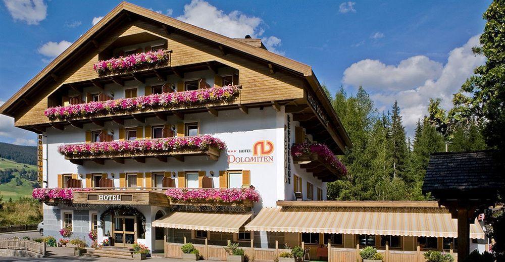 Hotel Dolomites Inn กานาเซย์ ภายนอก รูปภาพ