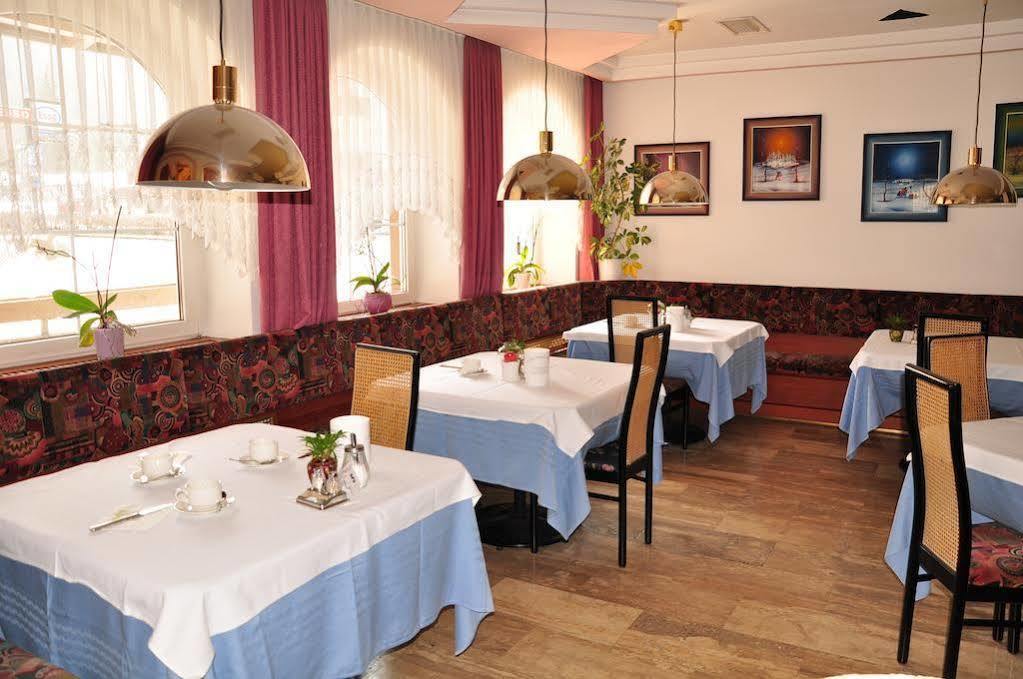 Hotel Dolomites Inn กานาเซย์ ภายนอก รูปภาพ